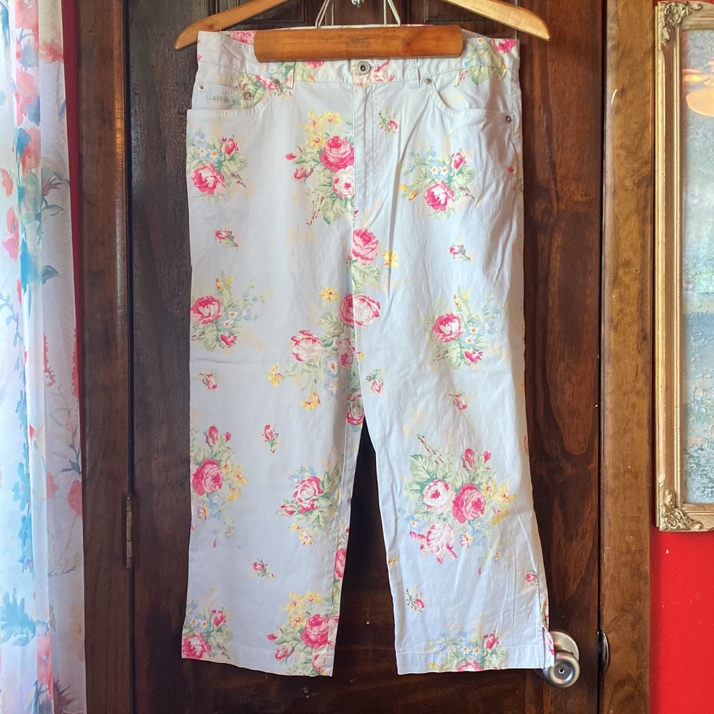 RALPH LAUREN Baby Blue Rose Floral Print Capris